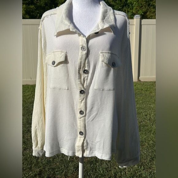 NWOT POL Waffle button up ivory tunic Sz L - Picture 1 of 5